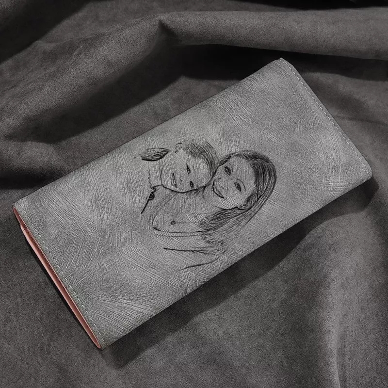 写真付きのパーソナライズされた彫刻が施された女性用ウォレット - Wristlet Wallet Zipper のレビューと価格