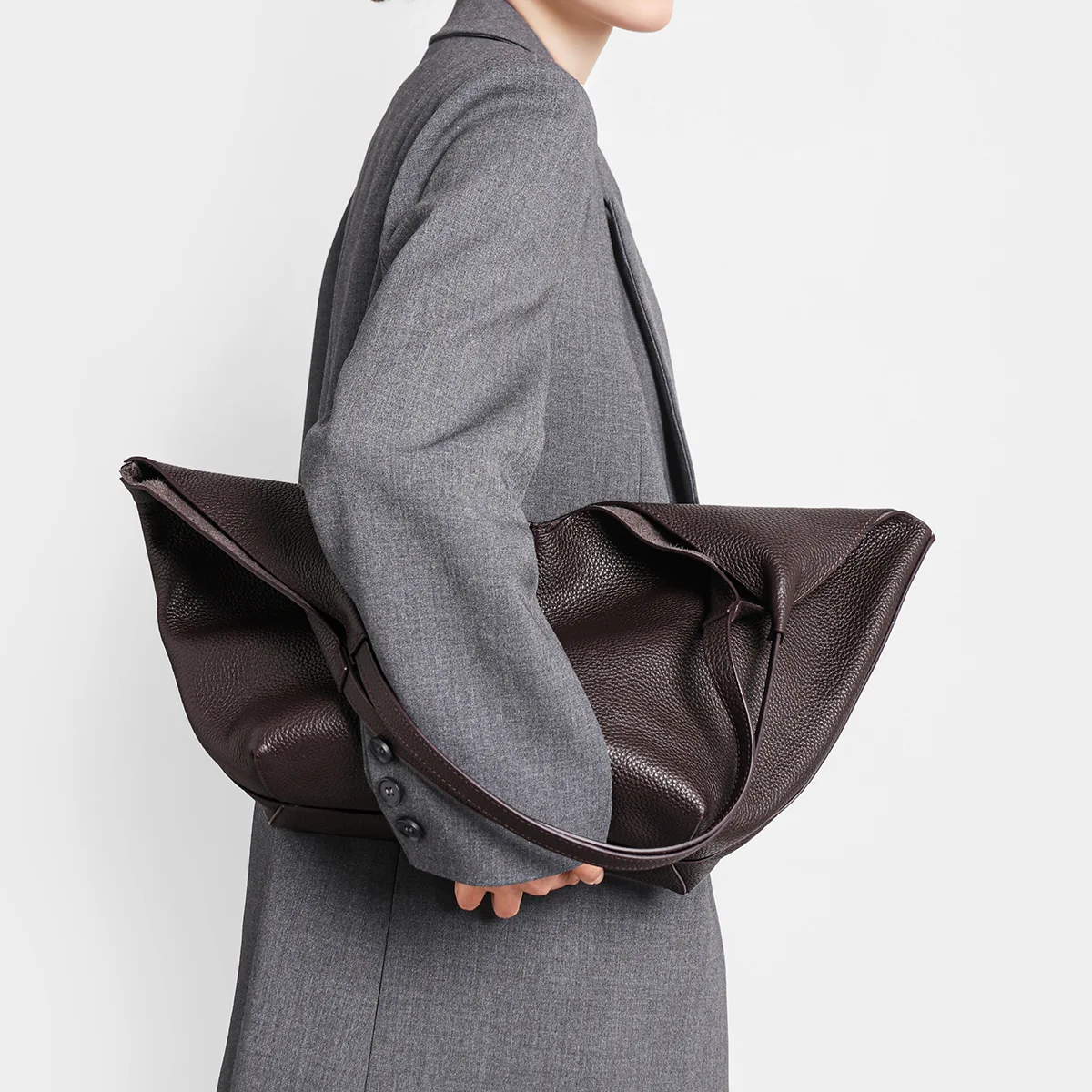 2026年新作ファッショナブルな女性用大容量脇下マザーバッグ - Luxury Bags To Buy のレビューと価格
