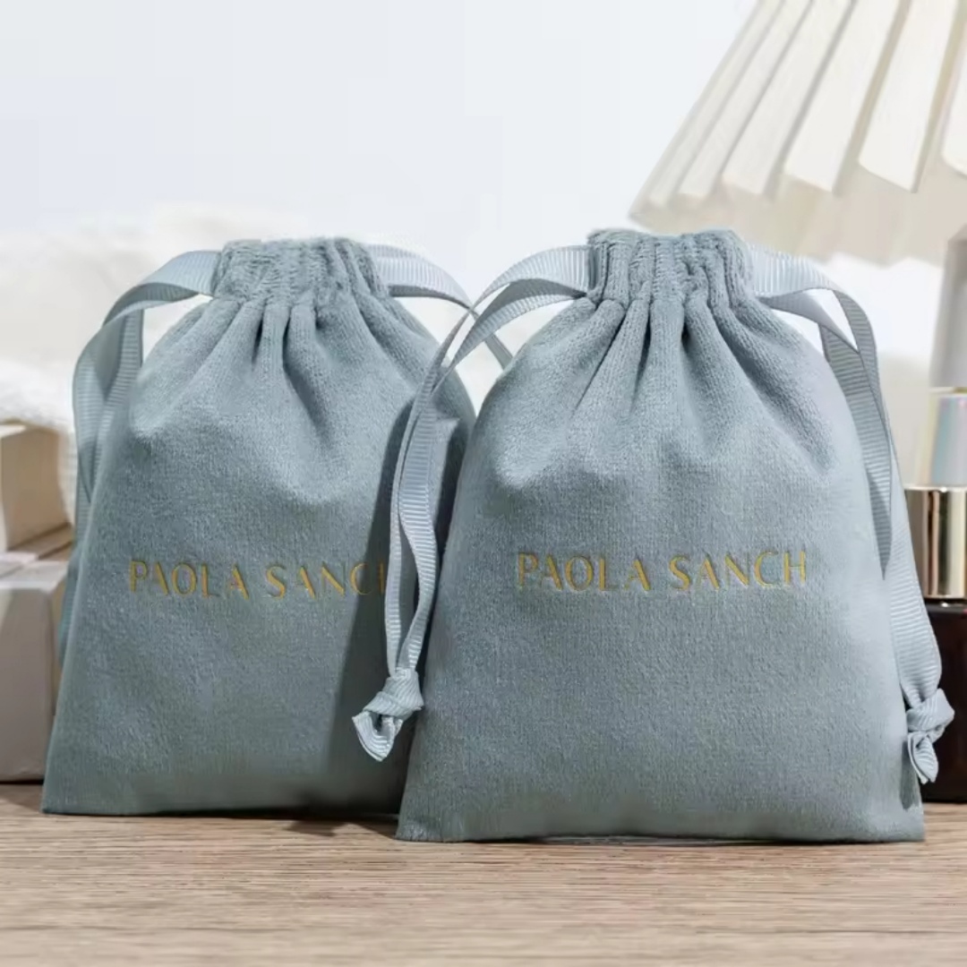 カスタムロゴ印刷入り高級ベルベットダストポーチ、香水ギフトジ - Luxury Bags For School のレビューと価格