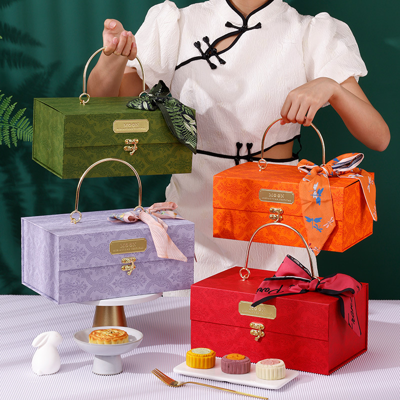 厚みのある多色金属製ハンドヘルドギフトボックス、結婚式のブラ - Luxury Bags For School のレビューと価格
